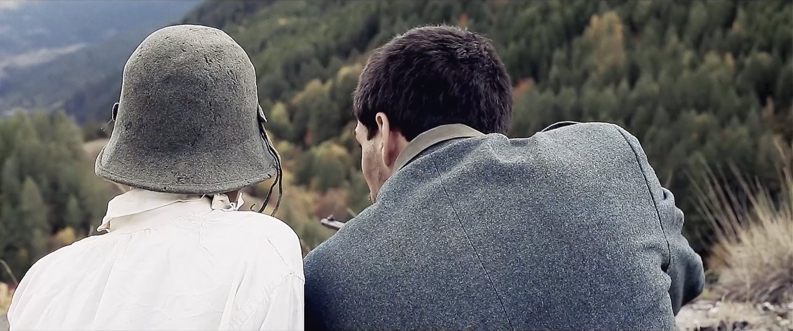Foto di scena di L'Uomo col Cappello 2